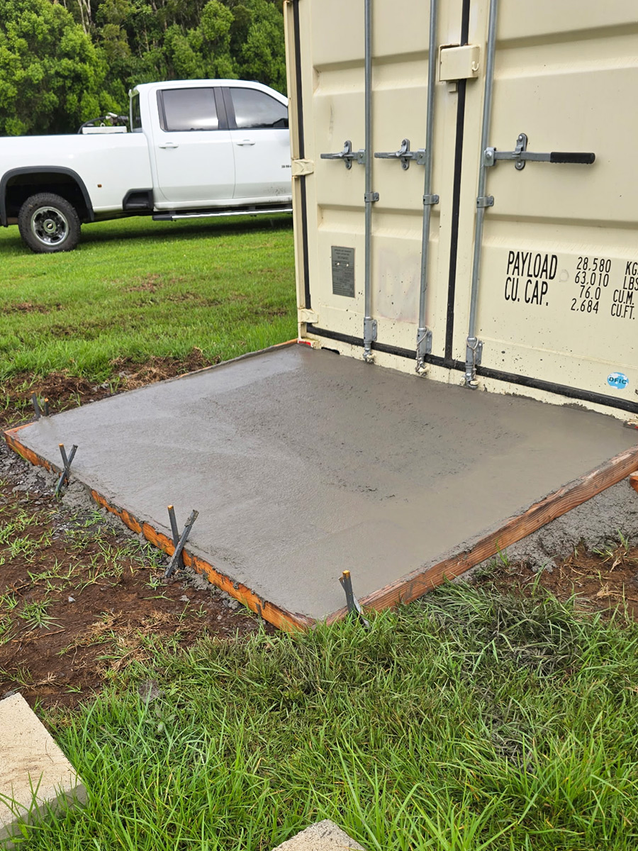Finished container pad